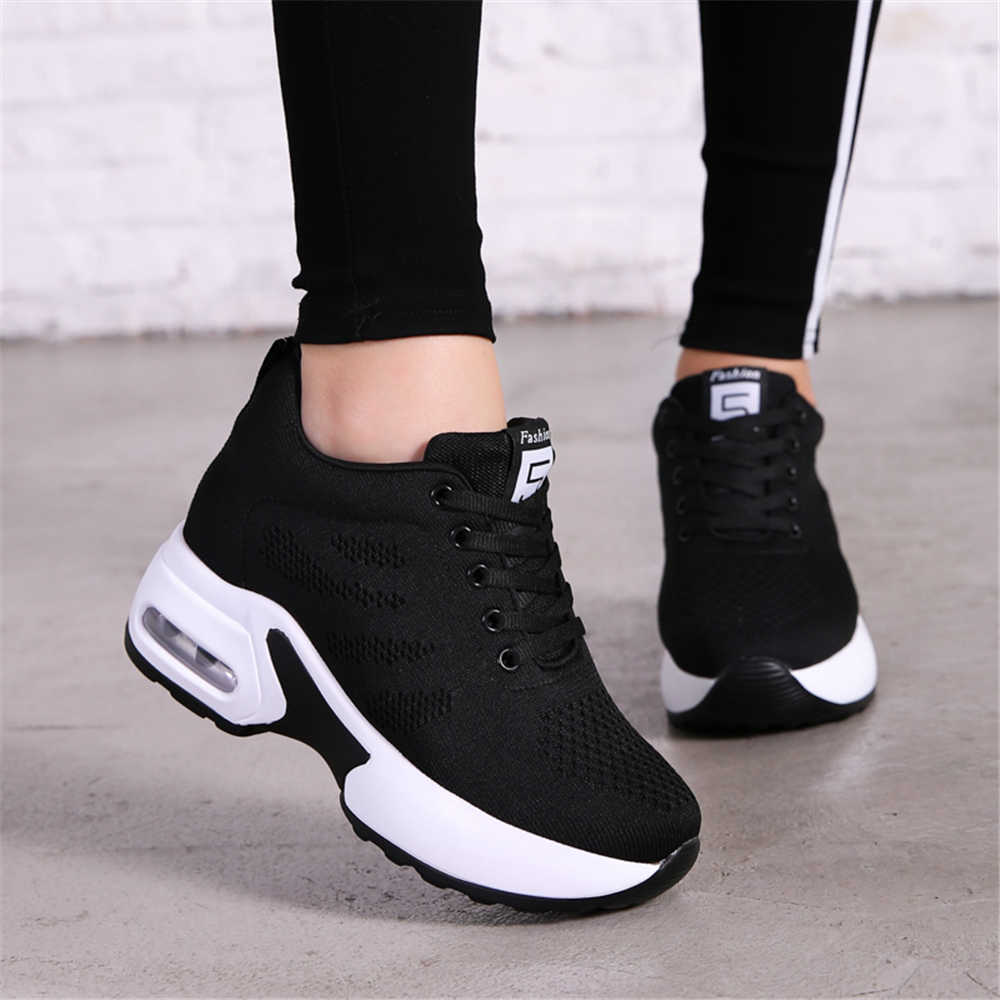 High Performance With Inner We - огляд і ціна Oxford Lace Up Women